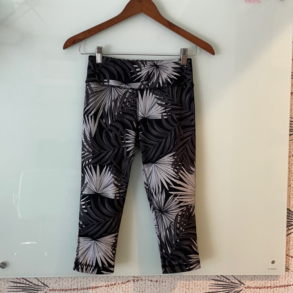 TROPICAL LEGGINGS